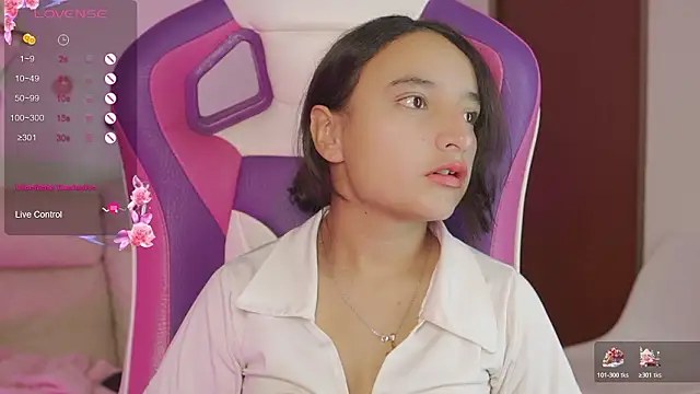  emily jonexs online show from 02/15/26, 05:20