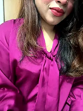 riya sharma11 online show from 04/18/26, 06:01