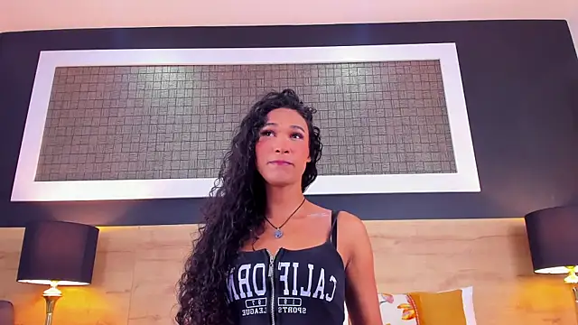 Chloee  Adams online show from 04/23/26, 07:49