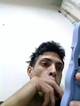 CubanoxxxSex online show from 02/04/26, 09:31