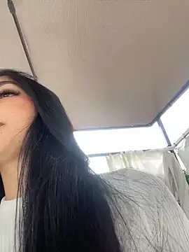 BadLilAngelXXX online show from 04/26/26, 01:31