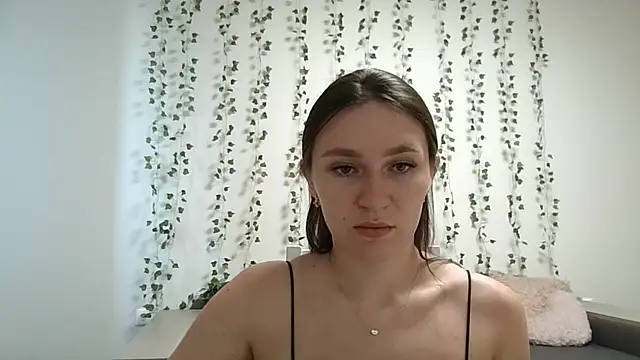 Snapshot of LilitTXX chatting on 06/17/26, 12:18 LilitTXX online show from 06/17/26, 12:18