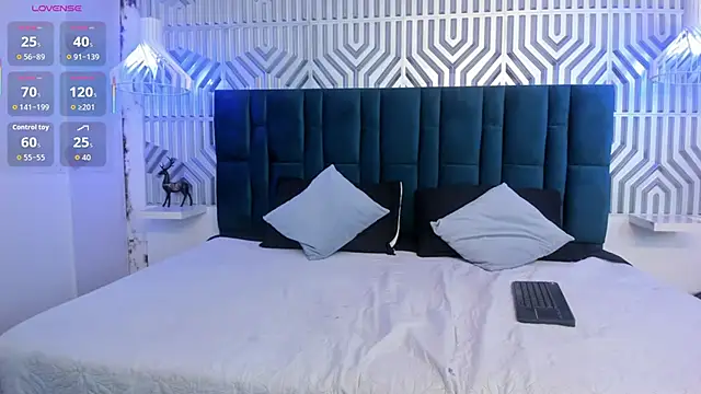 Snapshot of Naomi-Thompson chatting on 02/05/26, 06:34 Naomi-Thompson online show from 02/05/26, 06:34