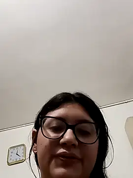 Dahlia-Rose online show from 03/02/26, 05:08