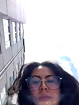 Snapshot of Mari-98 chatting on 02/26/26, 05:45 Mari-98 online show from 02/26/26, 05:45