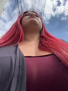 Snapshot of Lia-Moon77 chatting on 02/17/26, 03:51 Lia-Moon77 online show from 02/17/26, 03:51