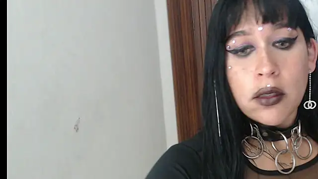 valen ros online show from 04/19/26, 06:10