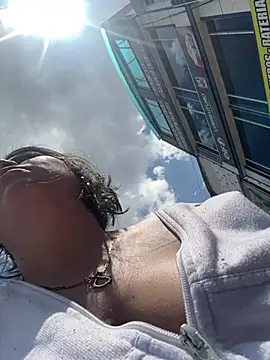 Thalia xx online show from 02/28/26, 05:25