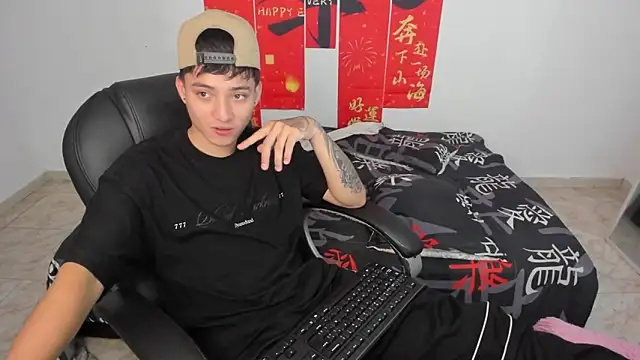 Wesleey-Boy online show from 04/10/26, 07:51