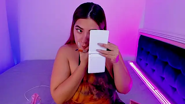 Snapshot of Angelica__Red chatting on 02/16/26, 02:02 Angelica Red online show from 02/16/26, 02:02