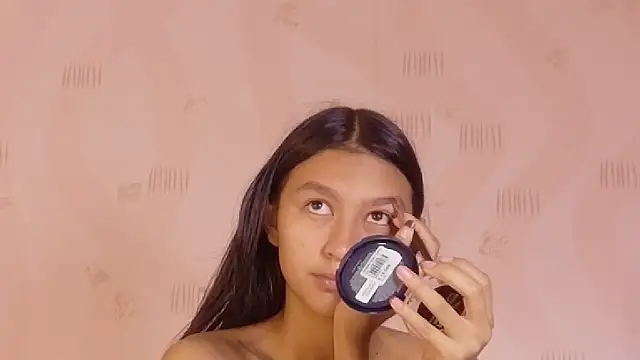 Snapshot of ThinPrincesss chatting on 02/14/26, 12:46 ThinPrincesss online show from 02/14/26, 12:46