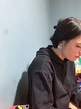 Snapshot of Sofii7 chatting on 02/21/26, 03:29 Sofii7 online show from 02/21/26, 03:29