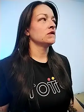 Snapshot of Ivanna_Greey1 chatting on 02/22/26, 04:05 Ivanna Greey1 online show from 02/22/26, 04:05