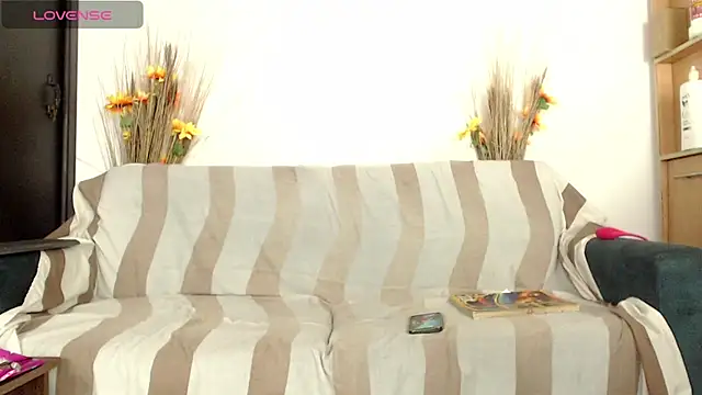 Snapshot of DalilaQueen_blowjob1 chatting on 02/28/26, 09:49 DalilaQueen blowjob1 online show from 02/28/26, 09:49