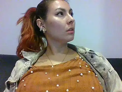 Snapshot of AnnyaEvans chatting on 06/02/26, 03:19 AnnyaEvans online show from 06/02/26, 03:19