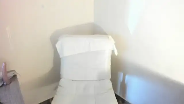 Nyomi browm online show from 04/20/26, 03:04