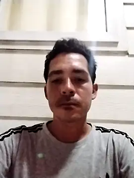 Snapshot of Santiago_vnz chatting on 02/27/26, 04:01 Santiago vnz online show from 02/27/26, 04:01