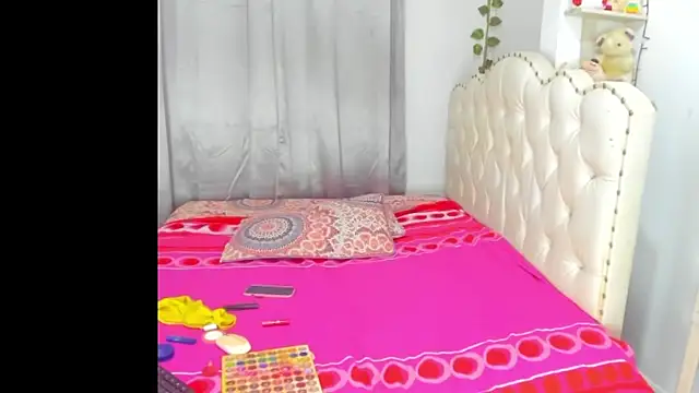 sweet supreme online show from 04/22/26, 11:01