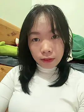 DoliceGirl2k online show from 02/05/26, 03:33