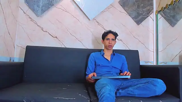 Snapshot of Wonka_1 chatting on 02/16/26, 03:35 Wonka 1 online show from 02/16/26, 03:35