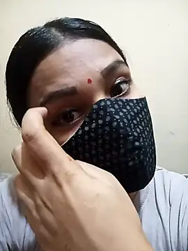 Snapshot of koly__Jannat chatting on 07/19/26, 04:44 koly Jannat online show from 07/19/26, 04:44