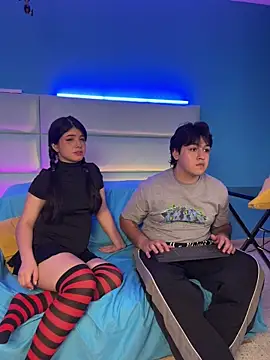 EmilyAndAndrew online show from 02/16/26, 03:46