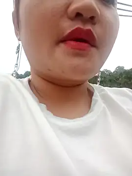 Snapshot of cuunon11 chatting on 02/21/26, 12:33 cuunon11 online show from 02/21/26, 12:33