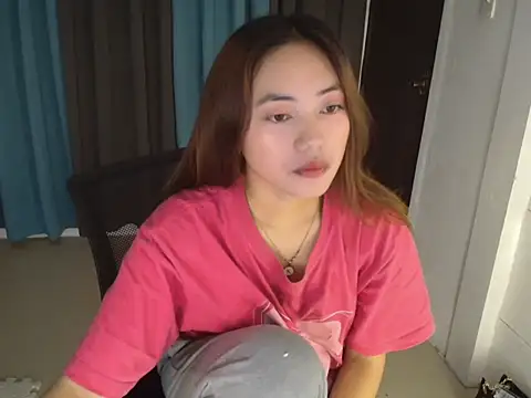 babydenxx69 online show from 02/18/26, 03:13