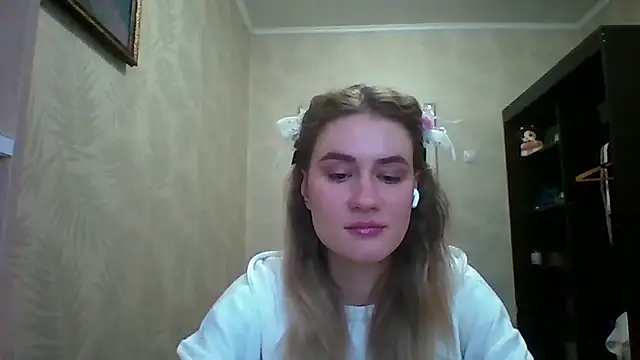 Snapshot of DeanneGilcher chatting on 02/26/26, 09:30 DeanneGilcher online show from 02/26/26, 09:30