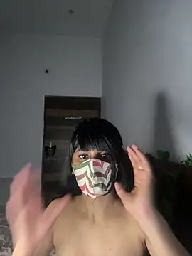 Snapshot of KavyaCurves chatting on 02/18/26, 07:54 KavyaCurves online show from 02/18/26, 07:54