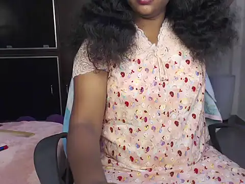 Snapshot of VixenNandhu chatting on 07/07/26, 05:39 VixenNandhu online show from 07/07/26, 05:39
