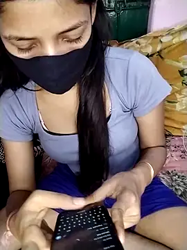 Snapshot of Naina-hott chatting on 03/01/26, 07:16 Naina-hott online show from 03/01/26, 07:16