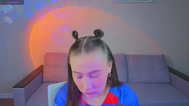  Kiki angel  online show from 04/21/26, 01:42