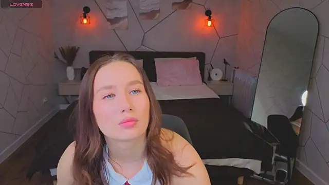  Kiki angel  online show from 04/22/26, 09:22