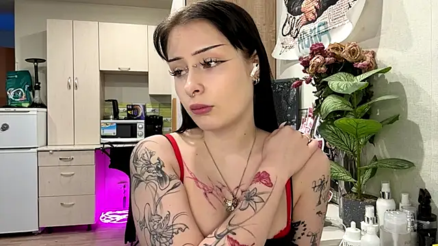 Snapshot of annicefeel chatting on 02/24/26, 02:26 annicefeel online show from 02/24/26, 02:26