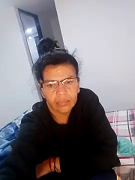 jennifer 0717 online show from 04/22/26, 09:55