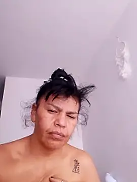 jennifer 0717 online show from 04/23/26, 12:29