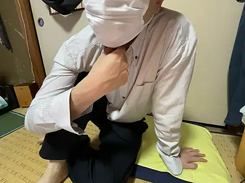 shizuku-kun211 online show from 04/21/26, 05:03