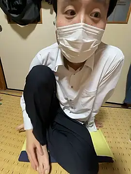 shizuku-kun211 online show from 04/22/26, 11:56