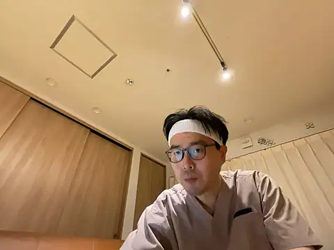 shizuku-kun211 online show from 07/24/26, 12:14