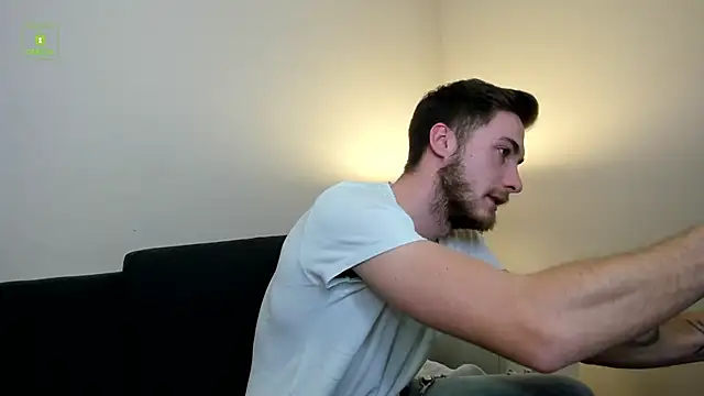 Snapshot of Harvey_Wiliams chatting on 02/14/26, 06:54 Harvey Wiliams online show from 02/14/26, 06:54