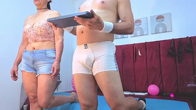 Snapshot of Giselle_James chatting on 02/07/26, 08:56 Giselle James online show from 02/07/26, 08:56