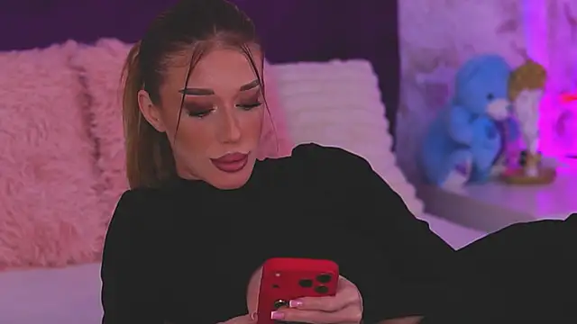 EllinaNuria online show from 03/29/26, 03:50