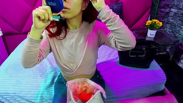 NinaaDark online show from 02/25/26, 09:24