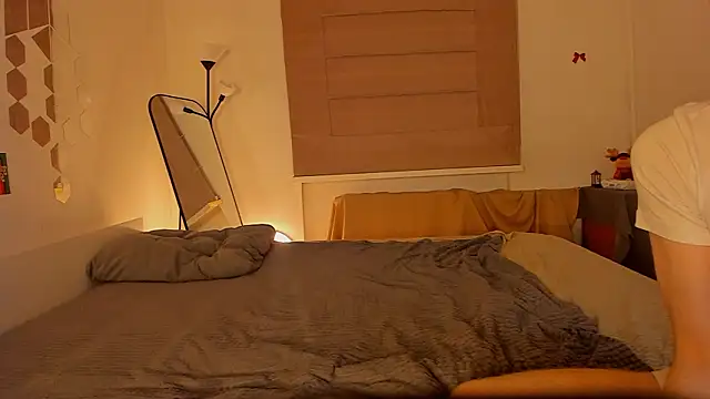 CalmFever online show from 02/13/26, 03:08