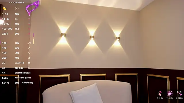 Snapshot of Josieskies_ chatting on 02/13/26, 03:46 Josieskies online show from 02/13/26, 03:46