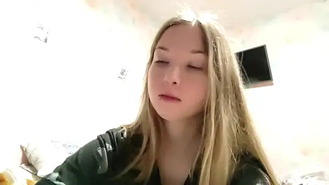 Snapshot of TiaBIanks chatting on 02/20/26, 01:33 TiaBIanks online show from 02/20/26, 01:33