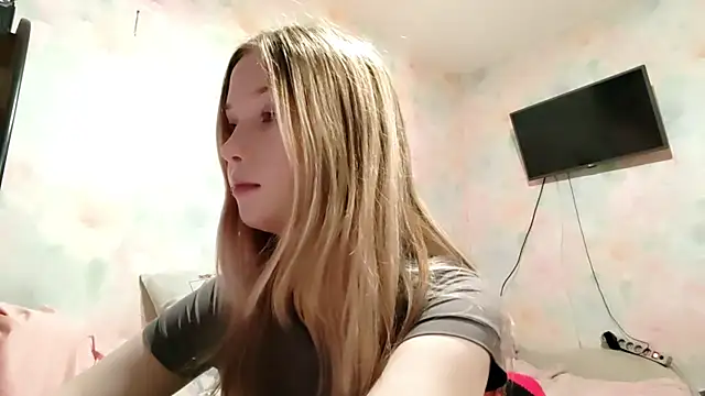 TiaBIanks online show from 03/06/26, 10:56