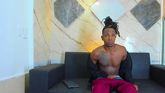 Snapshot of Jeanpieroo26 chatting on 02/06/26, 05:12 Jeanpieroo26 online show from 02/06/26, 05:12