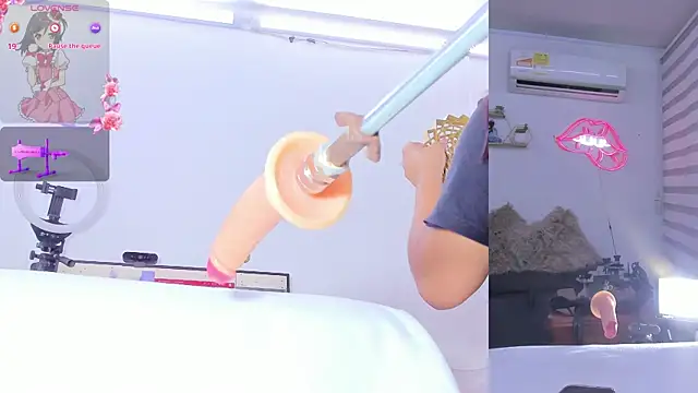 lana  kane   online show from 04/23/26, 09:08